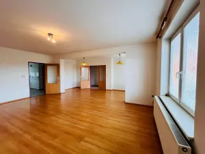 Prodej rodinného domu, Kunovice, Ve Strhanci, 260 m2