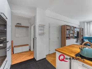 Prodej bytu 2+kk, Praha - Holešovice, Komunardů, 60 m2