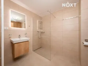 Pronájem bytu 1+kk, Pardubice, U Sportovní školy, 44 m2