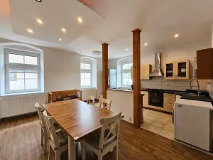 Prodej bytu 5+kk, Polevsko, 101 m2
