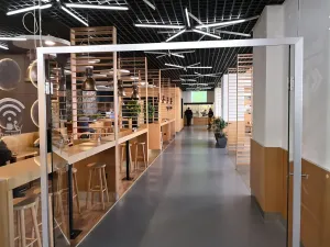 Pronájem kanceláře, Praha - Ruzyně, Aviatická, 200 m2