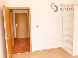 Pronájem bytu 2+kk, Mikulov, Nádražní, 37 m2