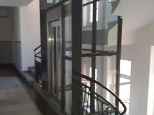 Prodej bytu 2+1, Praha - Bubeneč, Veletržní, 93 m2
