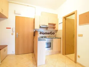 Pronájem bytu 2+1, Praha - Vršovice, Košická, 50 m2