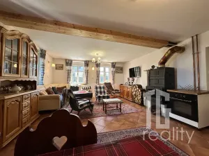 Prodej rodinného domu, Klíny, 211 m2