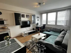 Pronájem bytu 3+kk, Praha - Strašnice, Přetlucká, 42 m2