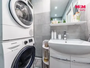 Prodej bytu 2+kk, Praha - Stodůlky, Trávníčkova, 45 m2