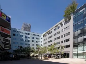 Pronájem kanceláře, Praha - Smíchov, Plzeňská, 375 m2