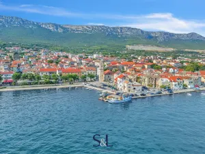 Prodej rodinného domu, Kaštela, Chorvatsko, Ulica Matice Hrvatske, 100 m2