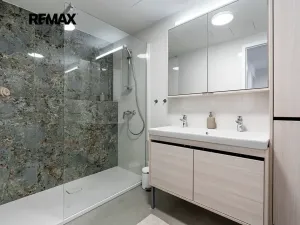 Pronájem bytu 3+kk, Praha - Smíchov, Šiklové, 97 m2