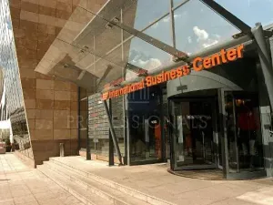 Pronájem kanceláře, Praha - Karlín, Pobřežní, 260 m2