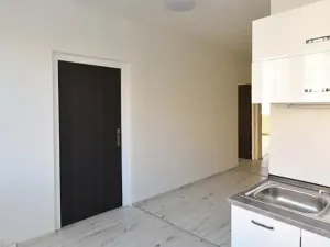 Prodej bytu 2+1, Chomutov, Skalková, 60 m2