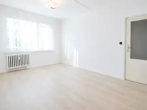 Pronájem bytu 1+1, Pardubice, Erno Košťála, 38 m2