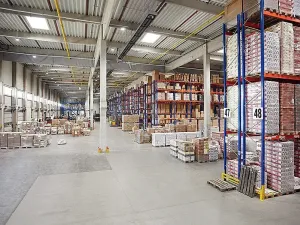Pronájem skladu, Louny, 1000 m2