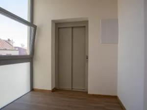 Pronájem kanceláře, Říčany, 17. listopadu, 17 m2