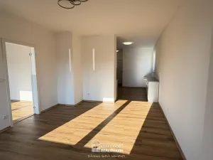 Pronájem bytu 2+kk, Hranice - Hranice I-Město, Pernštejnské náměstí, 53 m2