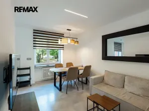 Prodej bytu 2+kk, Praha - Záběhlice, Jabloňová, 52 m2