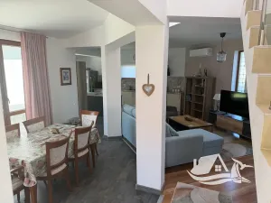 Prodej rodinného domu, Pomorie, Bulharsko, 179 m2