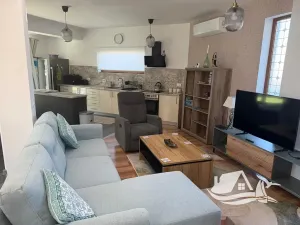 Prodej rodinného domu, Pomorie, Bulharsko, 179 m2