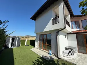 Prodej rodinného domu, Pomorie, Bulharsko, 179 m2