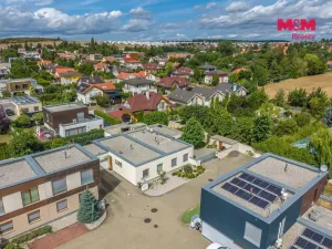 Pronájem rodinného domu, Praha - Březiněves, Pěnkaví, 110 m2