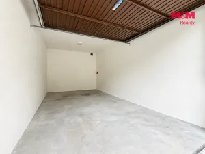 Pronájem garáže, Zlín, Nad Vývozem, 16 m2