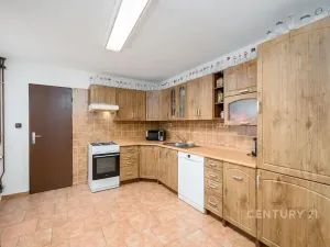 Prodej rodinného domu, Velké Žernoseky, 177 m2