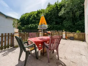 Prodej vícegeneračního domu, Benešov nad Ploučnicí, Českolipská, 244 m2