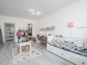 Prodej bytu 3+kk, Děčín, Oblouková, 74 m2