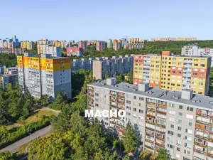 Prodej bytu 3+1, Praha - Modřany, Pirinská, 73 m2