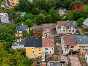 Prodej bytu 2+1, Karlovy Vary - Bohatice, Na Výšině, 45 m2