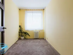 Prodej bytu 3+1, Krnov, SPC B, 76 m2