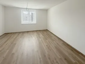 Pronájem bytu 2+kk, Bdeněves, 42 m2