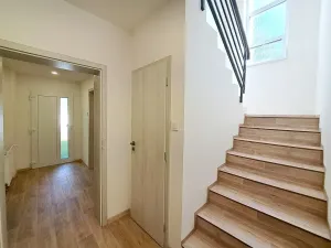 Prodej rodinného domu, Podhradí, 230 m2