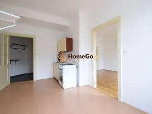 Pronájem bytu 2+kk, Praha - Nusle, Žateckých, 47 m2