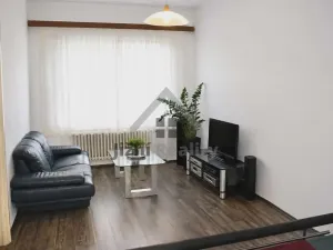 Prodej rodinného domu, České Budějovice, V. Nezvala, 200 m2