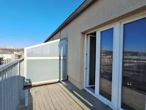 Pronájem bytu 2+kk, Praha - Holešovice, Malá Plynární, 36 m2