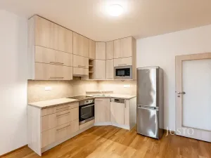 Pronájem bytu 2+kk, Praha - Modřany, Soukalova, 55 m2
