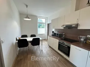 Pronájem bytu 2+1, Hradec Králové, V Lipkách, 56 m2