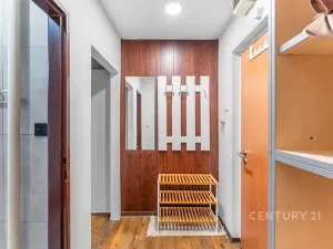 Pronájem bytu 1+1, Praha - Libeň, náměstí Na Balabence, 33 m2