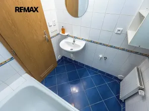 Pronájem bytu 2+kk, Praha - Vinoř, U cukrovaru, 45 m2