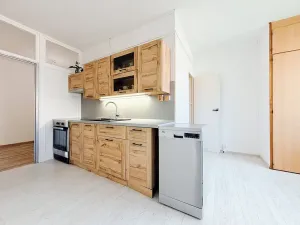 Prodej bytu 2+1, Hořice, Pod Lipou, 61 m2