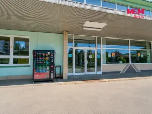 Pronájem obchodního prostoru, Klatovy - Klatovy III, Nádražní, 38 m2