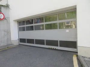 Pronájem garážového stání, Brno, Preslova, 12 m2