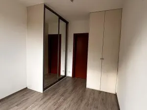 Pronájem bytu 2+kk, Praha - Košíře, Dubrovnická, 40 m2