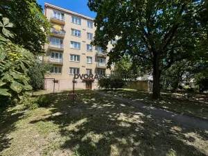 Prodej bytu 3+1, Praha - Braník, Branická, 65 m2