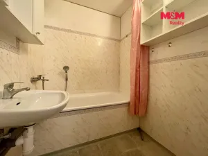 Prodej bytu 3+1, Praha - Kamýk, Papírníkova, 66 m2