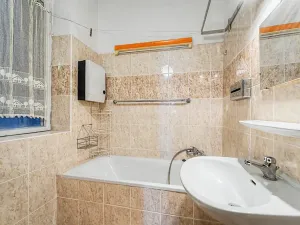 Prodej bytu 3+kk, Praha - Staré Město, U obecního dvora, 81 m2