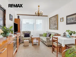 Prodej bytu 2+kk, Praha - Horní Měcholupy, Neapolská, 43 m2