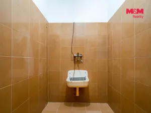 Pronájem obchodního prostoru, Praha, Trnkovo náměstí, 324 m2